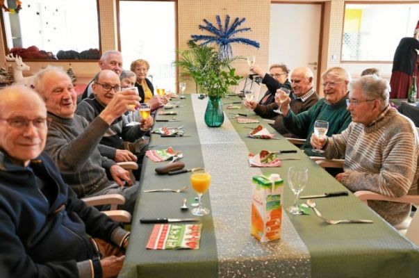 Les accueillis du Petit Jardin fêtent Noel