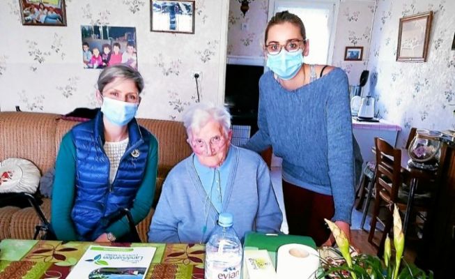 Un premier contact à domicile pour préparer l'entrée en EHPAD